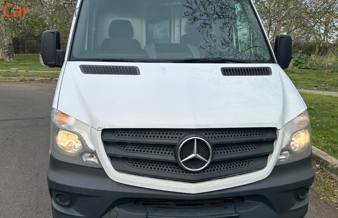 mercedes-benz sprinter worker cargo van 2017 WD3PE7CD0HP380686 image mercedes-benz sprinter worker cargo van 2017 WD3PE7CD0HP380686 image